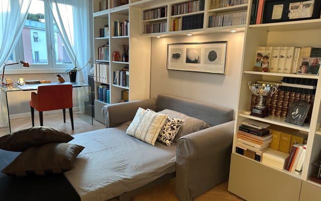 Gorgeous room with private bathroom in downtown Milan