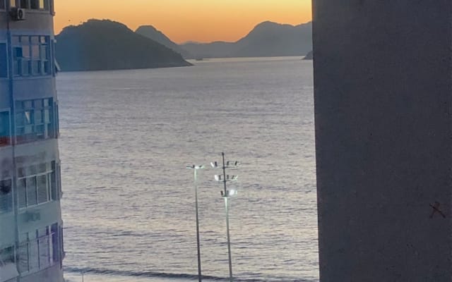 Elegante appartamento a Copacabana con vista sul mare