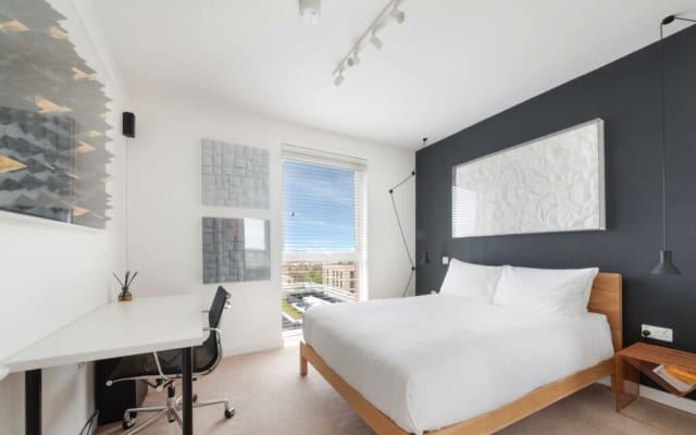 DBL ROOM | NEXT TO CANNING TOWN TUBE | CITY AIRPORT & EXCEL | ZONE 2