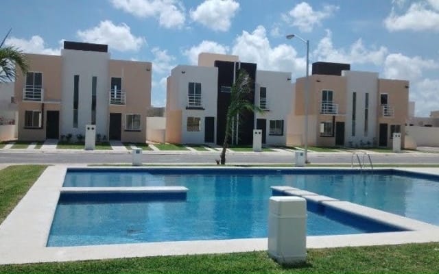 Quarto agradável no norte de Cancún, a 25 minutos da zona hoteleira.