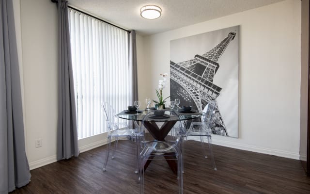 Skyline Views 1-Bedroom with Balcony & Pool