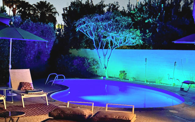 Beautiful lux pool home located in South Palm Springs 

 - Picture 7