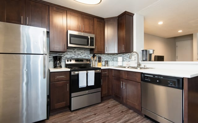 Skyline Terrace Jr 1-Bedroom with Balcony and Roof-Top Pool