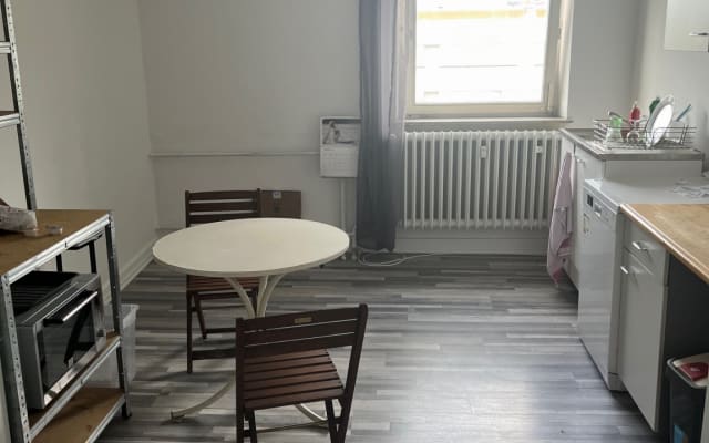 Habitaciones bonitas y tranquilas en un animado barrio de Stuttgart