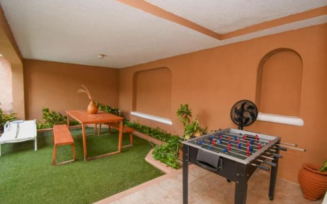 Beach House In Zona Hotelera with Pool
