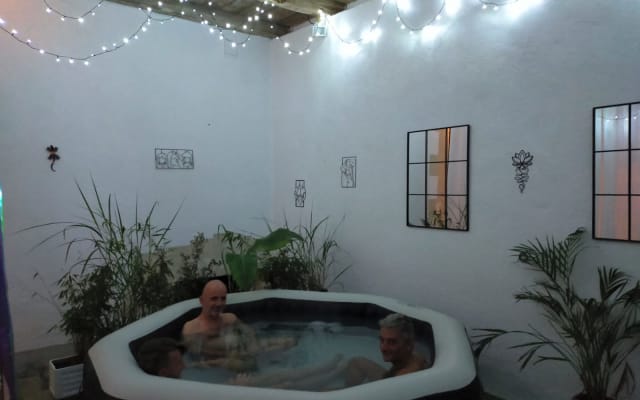 L' Annexe Gästezimmer Gay FKK Spa Massage