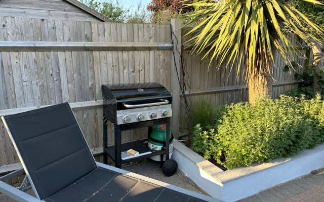 Double room - 3 mins from Hove beach - Picture 10