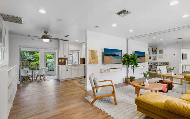 Boho Bungalow mit Parkplatz | Wi-Fi | Waschmaschine & Trockner...