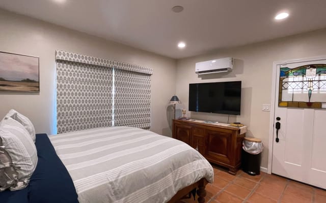 The Nest at Jeffrey's 420 Shiloh votre sanctuaire LGBTA pour animaux...