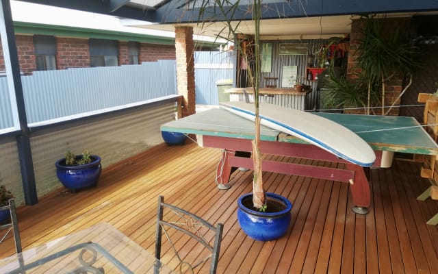 House 5 minutes walk to beach. Superb outdoor entertaining area