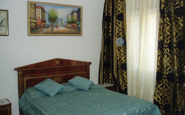 Apartamento artístico no centro da praia de Durres.