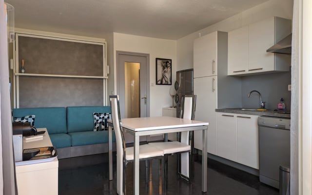 Studio Village Naturiste Héliopolis K Indoor, Air conditioning...