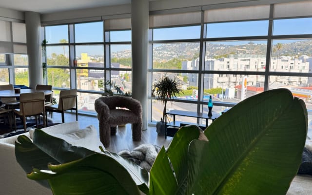 Superbe appartement avec vue à 180° au cœur de West Hollywood