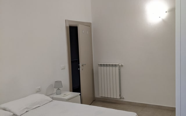 Quarto privado num apartamento naturista