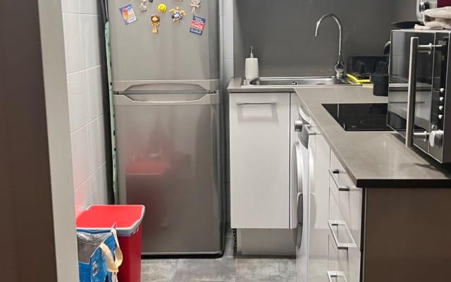 Acogedor apartamento en el centro de la ciudad cerca de Gay ejemplo.