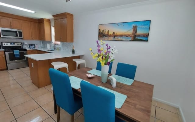 Family Home 3 Bed 2 Bath