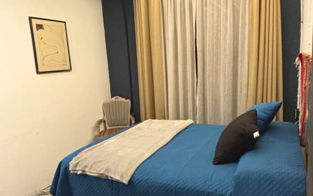 Verstecktes Juwel, helle Wohnung in der Nähe von allem in Roma voller...