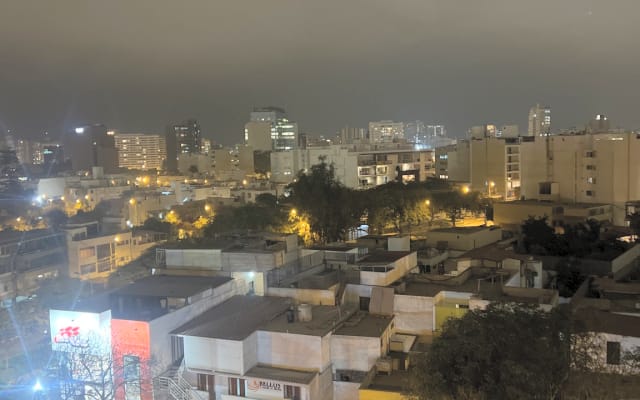 Ambiente agradável e acolhedor em Miraflores.