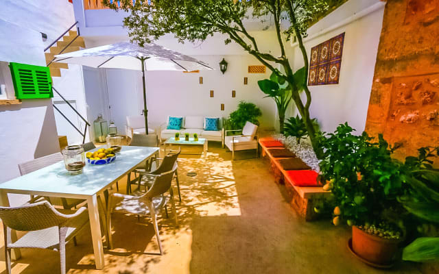Annonce de Joan sur misterb&b - TERRAZA INTERIOR, PATIO