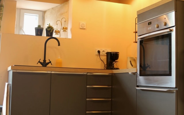 A charming little cocoon for 2 people, quiet an cosy