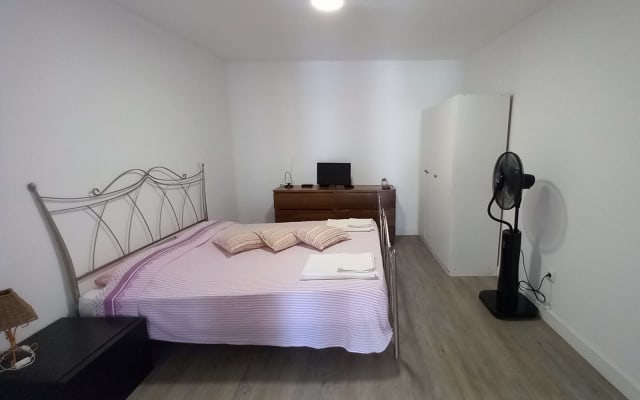 Quarto confortável em Alcântara