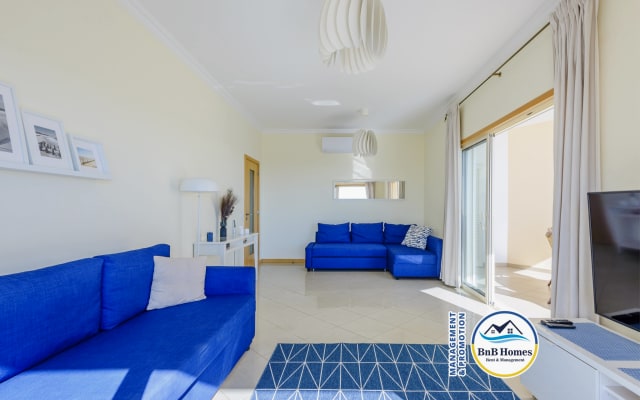 BnB Homes Apartment with Ocean view 3 spacious Terraces & 2 pools