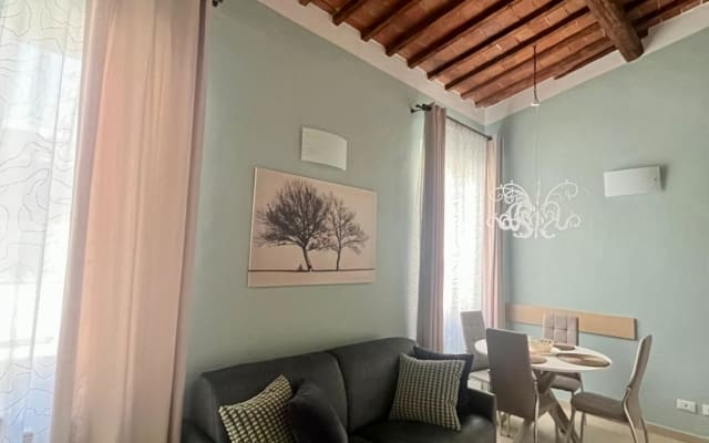'APPARTAMENTO ORCHIDEA ' (A 5 MINUTI DA PIAZZA DUOMO)