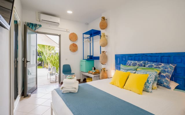 Camera MEDITERRANEA con Piscina e Palestra