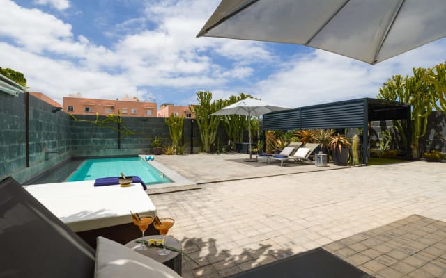 AFRICA ROOM with Swimming Pool and GYM - Picture 16