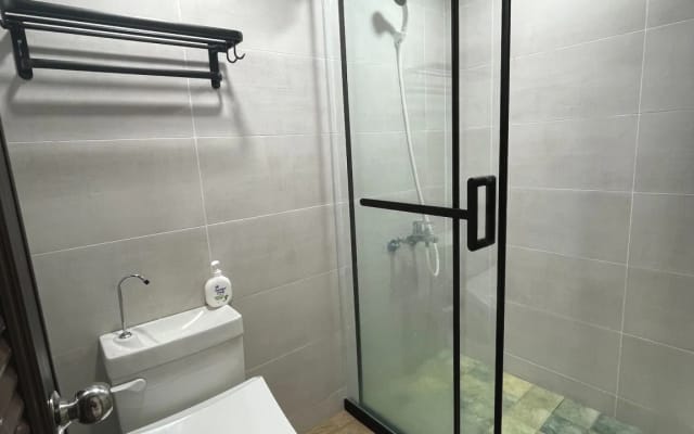 L'annuncio di Lyle su misterb&b - Toilet