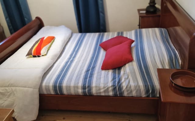 loue chambre avec massage tantrique en option