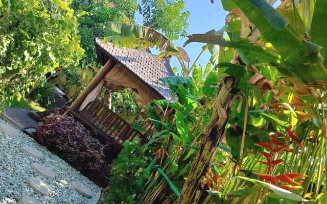 Men's Villa Layang Bulan - Quarto Duplo à beira da piscina com terraço 