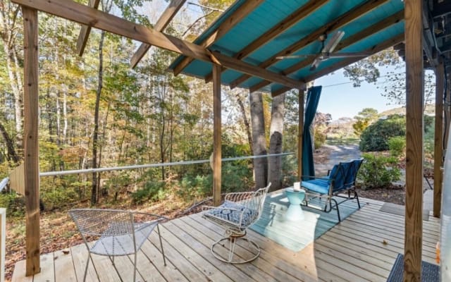 Asheville Airstream en el bosque