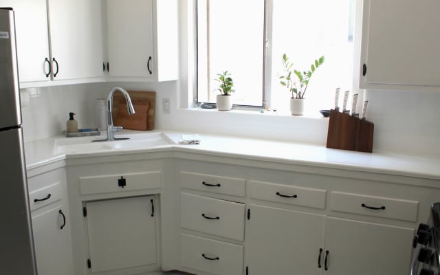 Bright & airy 1 bedroom apartment with chic taste in the heart of West