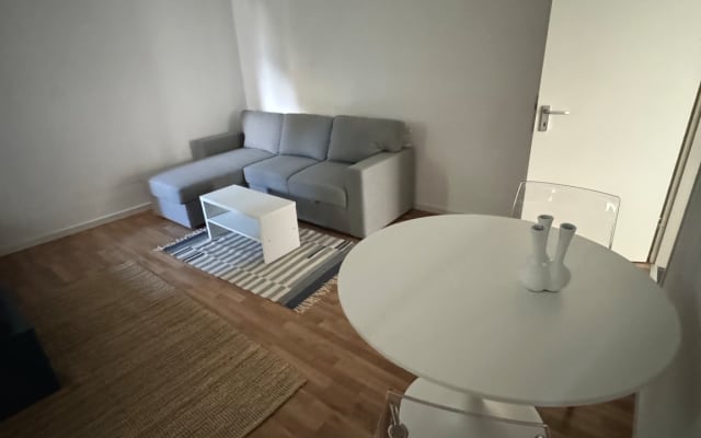 Um bonito apartamento no quintal