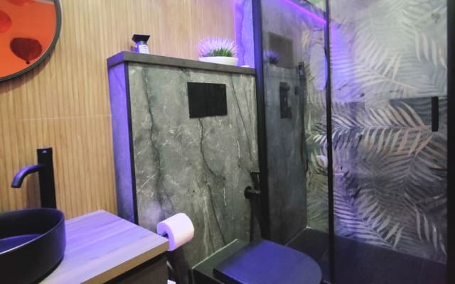 "Asia room" in apartment near Central Station - Picture 6