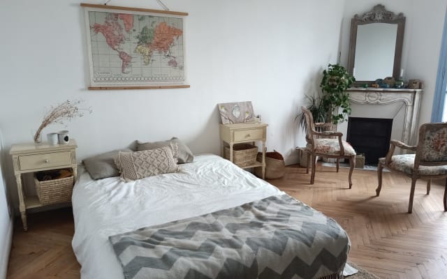 Cosy top floor flat 5 min walk to beach