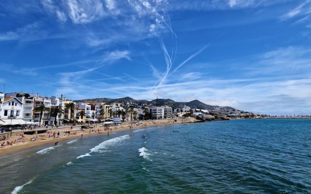 Great double room, 50mts from the beach! - Double bed - Picture 2