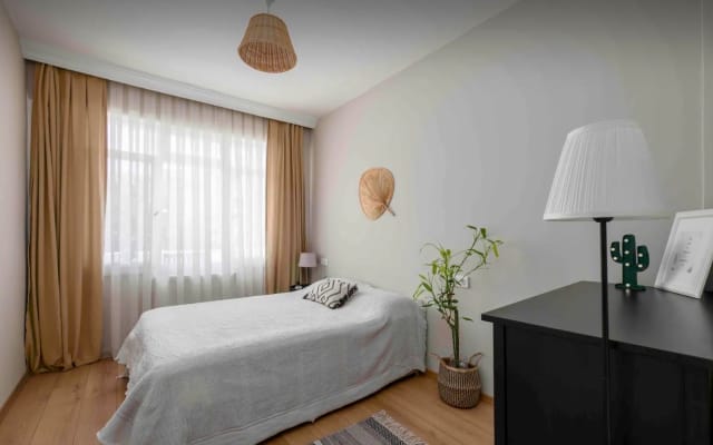 Chambre confortable avec toilettes privées