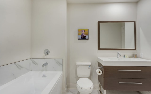 Corporate Stays L'Equinoxe Contemporary & New 2BR - Picture 10