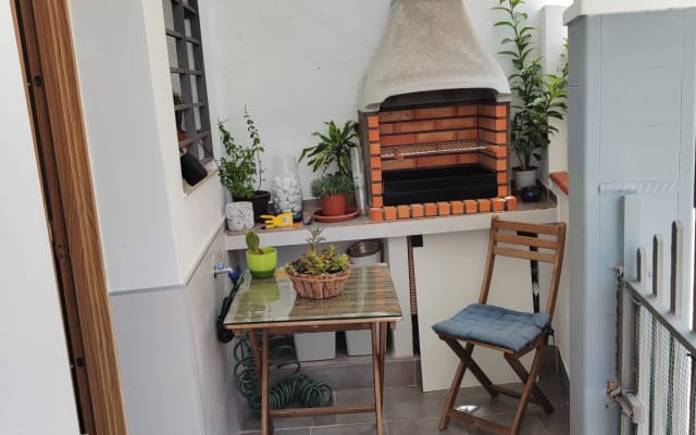 Low cost room Malaga city