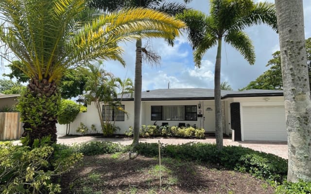 Wilton Manors Guesthouse 4 - Picture 14