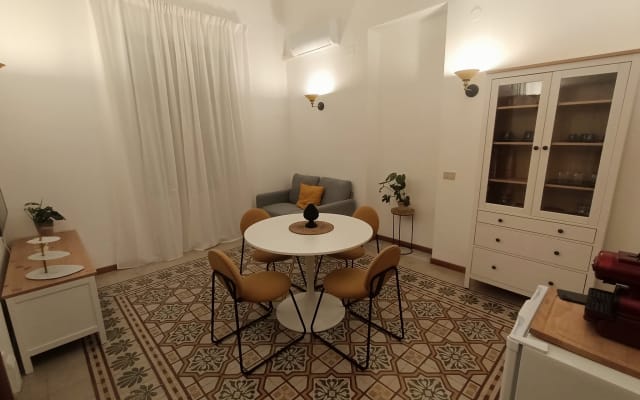 shared apartment in the center of Palermo