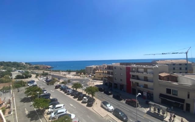 Pequeño capullo recién renovado una estancia agradable cerca del mar