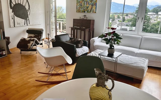 L'annuncio di Andreas su misterb&b - Shared Living Room, terrace door on the left
