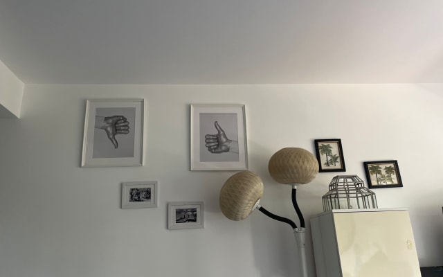 Schöne helle Wohnung , mit Pool und einem sehr netten Gastgeber.
