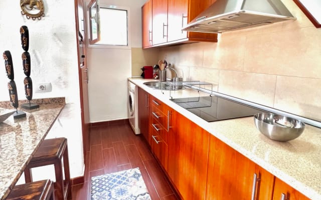CAN-HOST YUMBO Bungalow with private terrace and solarium - Picture 10