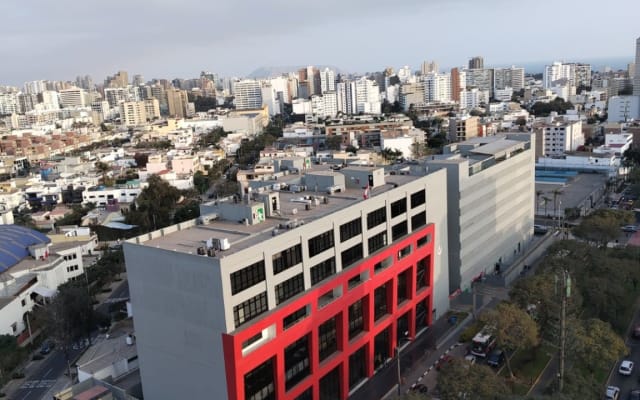 Quarto com casa de banho privativa em Jesús María, fronteira com San...