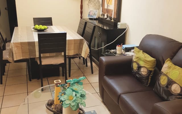Casa compartida, agradável, a 7 min do aeroporto