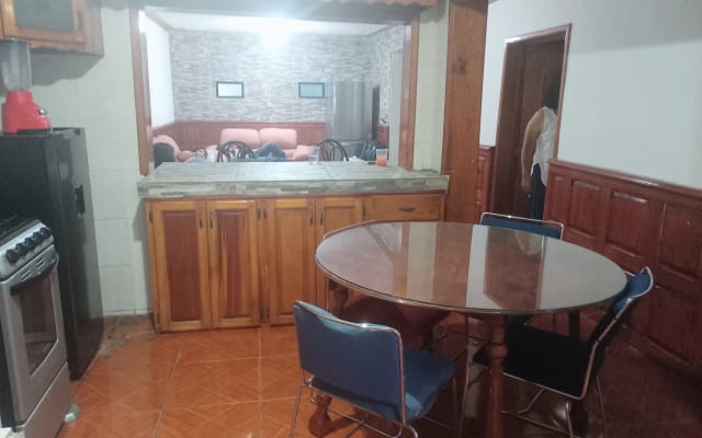Appartement magnifique et confortable, intimité et repos assurés.